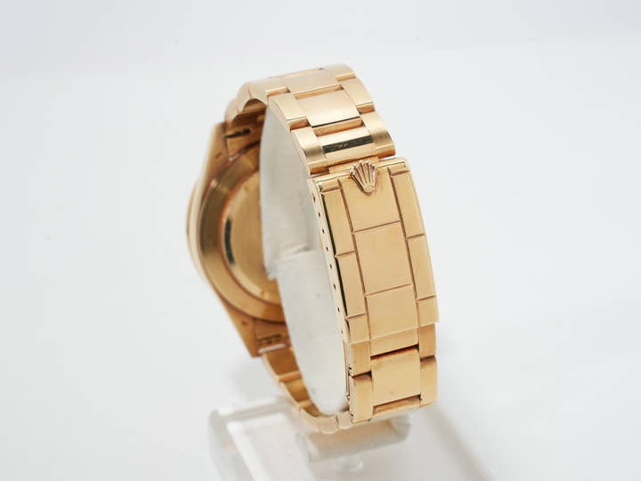 ロレックス デイトナ エルプリメロ Ref.16528 イエローゴールド ブラック文字盤 中古 bh2fmi93