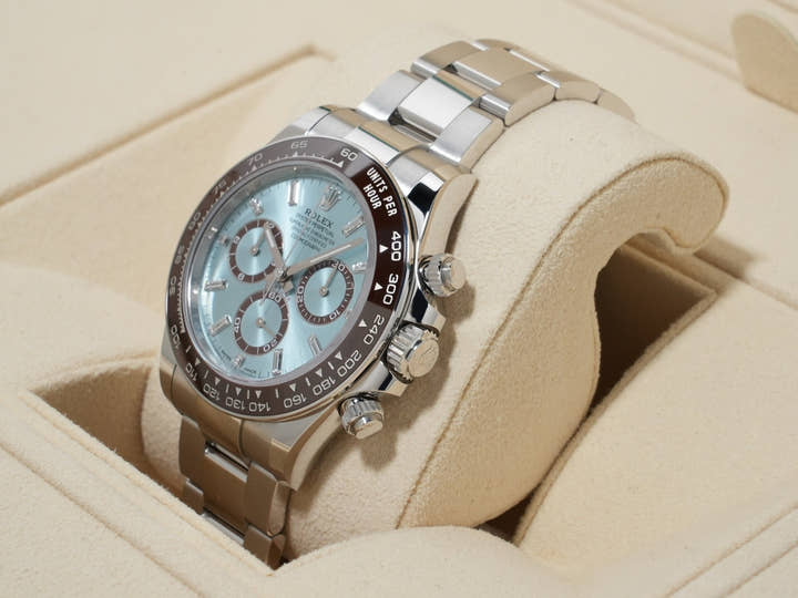 Rolex Daytona Ref. 126506A Platinum Ice Blue Dial with 11 Diamond Markers, Unused.  (6nvfmg5b appears to be an internal reference number and is not translated)
