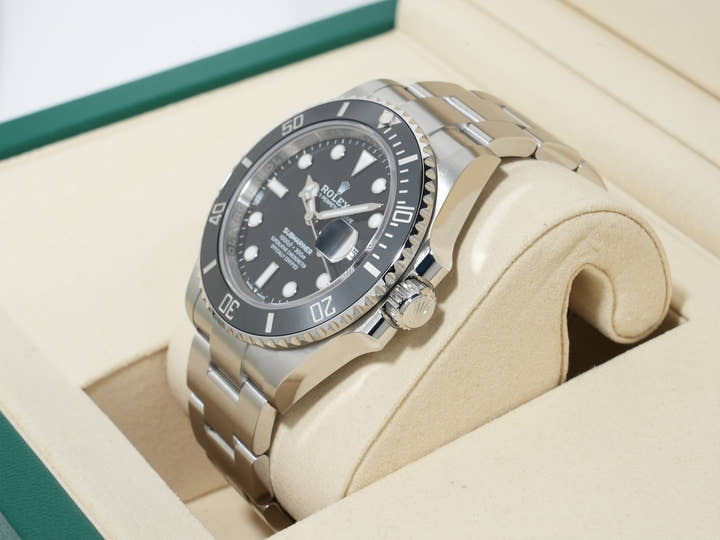 Rolex Submariner Date Ref. 126610LN Stainless Steel Black Dial Unused rvwurg6s