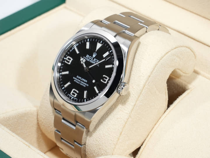 ロレックス エクスプローラーI Ref.214270 ステンレススチール ブラック文字盤 オイスターブレスレット 美品 5waxcdkd