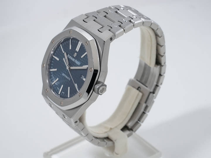 オーデマピゲ ロイヤルオーク Ref.15400ST.OO.1220ST.03 ステンレススチール ブルー文字盤 美中古 qi8kqmg2