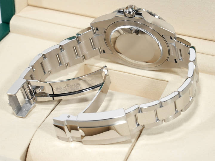 ロレックス GMTマスターII Ref.126710GRNR ステンレススチール ブラック文字盤 オイスターブレスレット 未使用 gxq2nvns