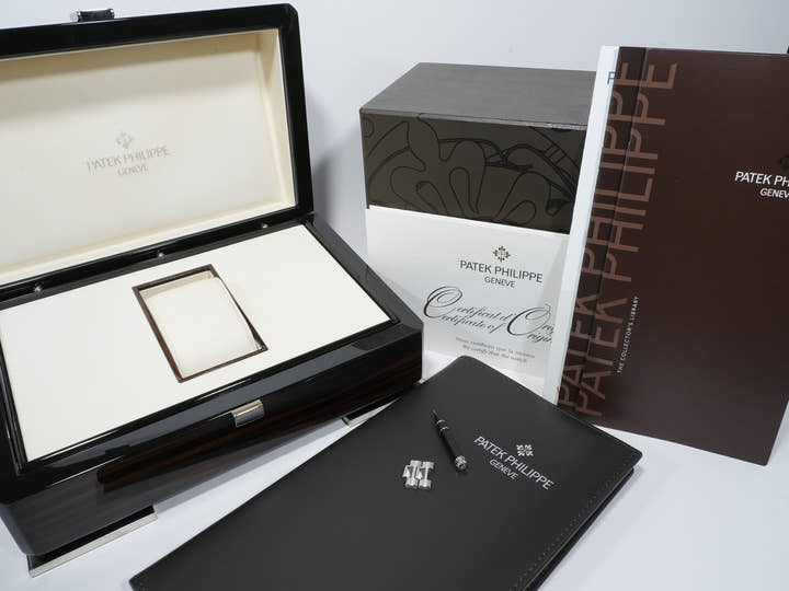 パテックフィリップ ノーチラス プチコンプリケーション Ref.5712/1A-001 ステンレススチール ブルー文字盤 美中古 9iefak9a