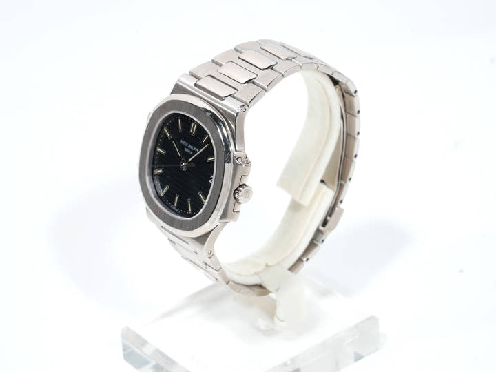 パテックフィリップ ノーチラス Ref.3800/1G-011 ホワイトゴールド ブルー文字盤 中古 yp4tjroe