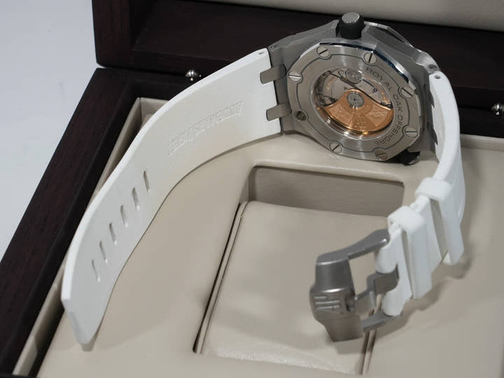 オーデマピゲ ロイヤルオーク オフショア ダイバー Ref.15710ST.OO.A002CA.02 ステンレススチール シルバー(メガタペストリー)文字盤 中古 rgkia2ei