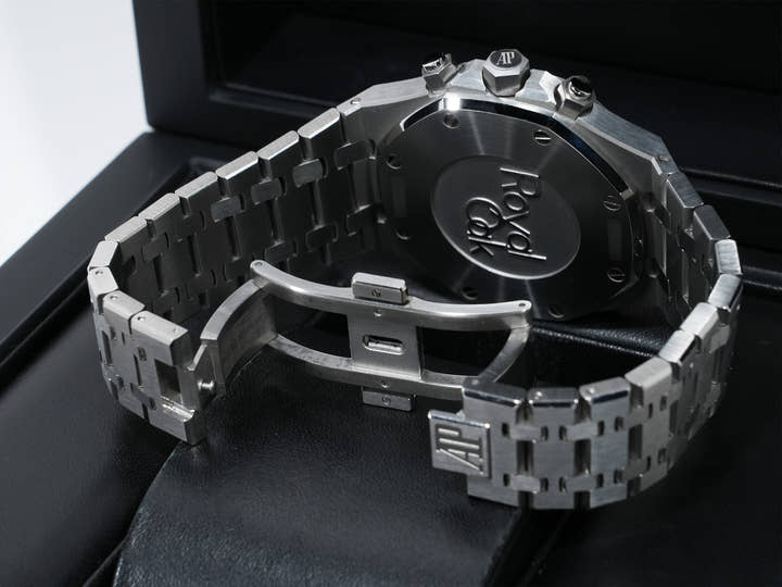 オーデマピゲ ロイヤルオーク クロノグラフ Ref.26320ST.OO.1220ST.02 ステンレススチール シルバー文字盤 中古 4axi2eo7