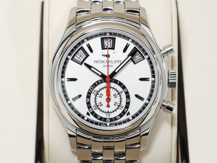 パテックフィリップ アニュアルカレンダー クロノグラフ Ref.5960/1A-001 ステンレススチール シルバー文字盤 中古 5whq4xwc
