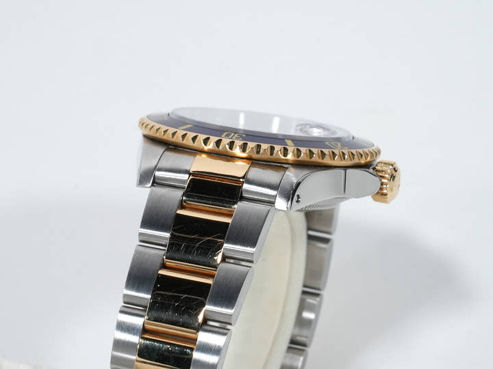 Pre-owned Rolex Submariner Date Ref. 16613 in Stainless Steel/Yellow Gold with Blue Dial (awsaj6fc)