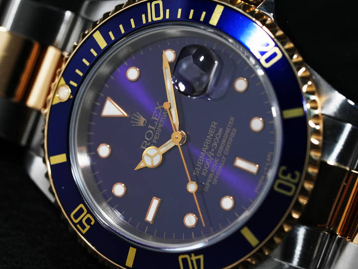 Pre-owned Rolex Submariner Date Ref. 16613 in Stainless Steel/Yellow Gold with Blue Dial (awsaj6fc)