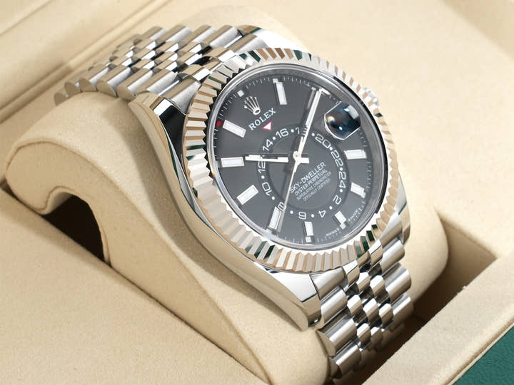 Rolex Sky-Dweller Ref. 336934 Stainless Steel/White Gold Black Dial Jubilee Bracelet Unused c4hd4mka