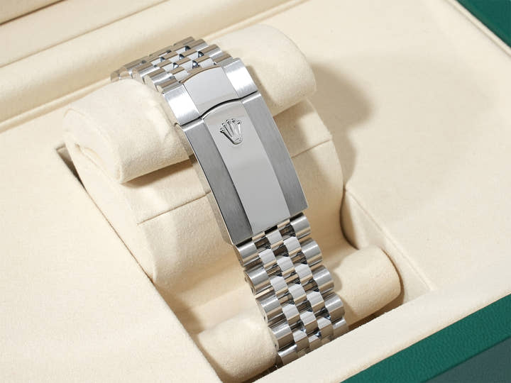 Rolex Sky-Dweller Ref. 336934 Stainless Steel/White Gold Black Dial Jubilee Bracelet Unused c4hd4mka