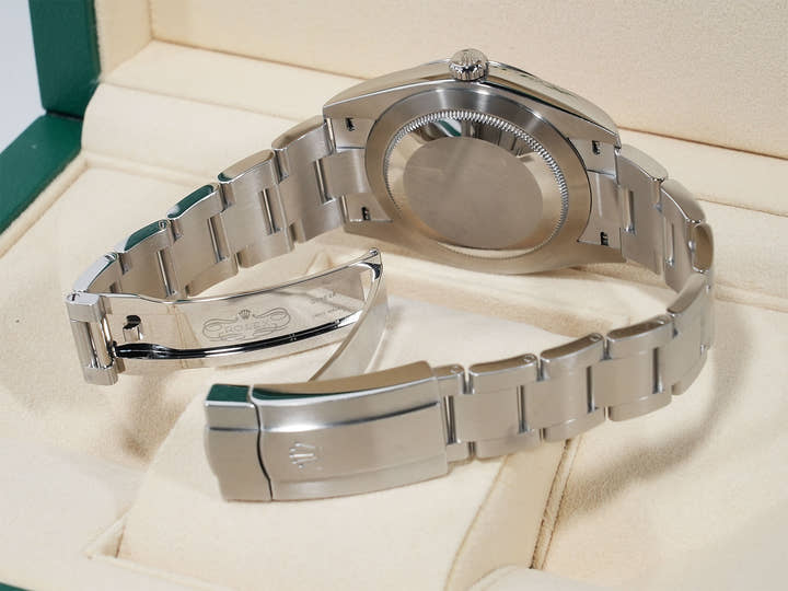 ロレックス オイスターパーペチュアル41 Ref.124300 ステンレススチール コーラルレッド文字盤 中古 rcbtv744