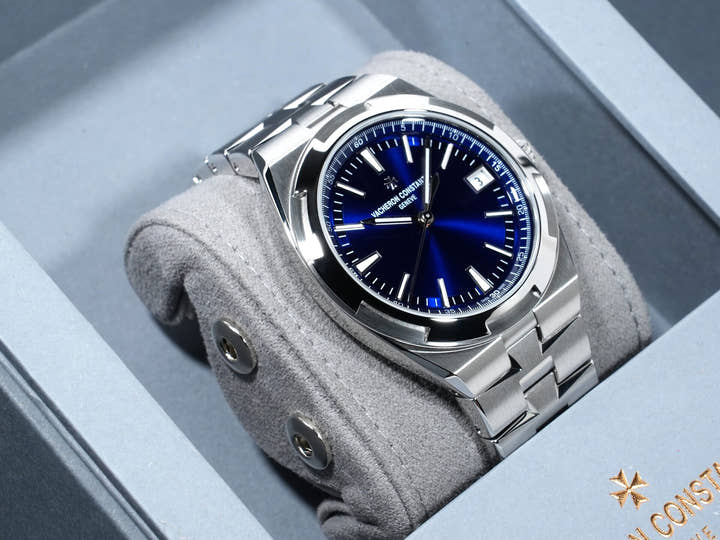 ヴァシュロンコンスタンタン オーヴァーシーズ オートマティック Ref.4520V/210A-B128 ステンレススチール ブルー文字盤 未使用 j39xz4dm