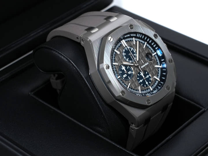 オーデマピゲ ロイヤルオーク オフショア クロノグラフ Ref.26405CG.OO.A004CA.01 セラミック グレーxブルー文字盤 美品 8ptsvypa