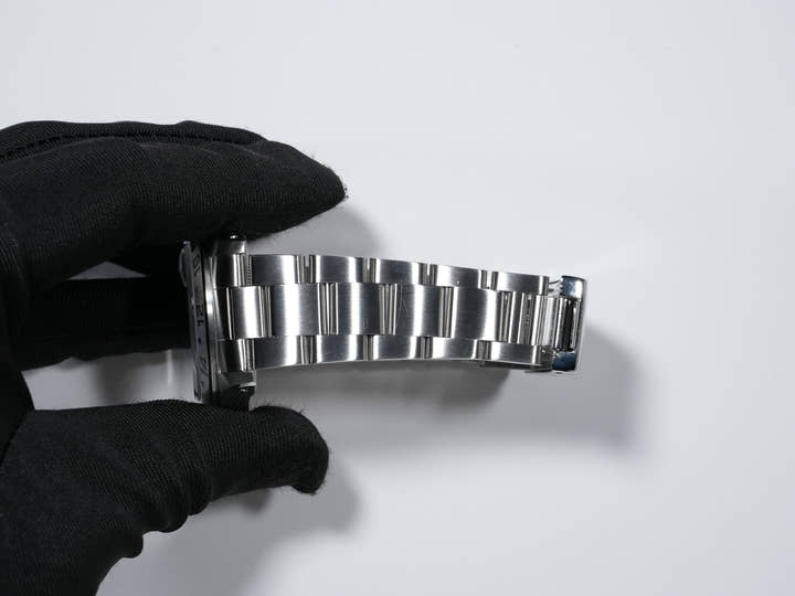 ロレックス エクスプローラーII Ref.16570 ステンレススチール ブラック文字盤 オイスターブレスレット 美中古 fucf549r