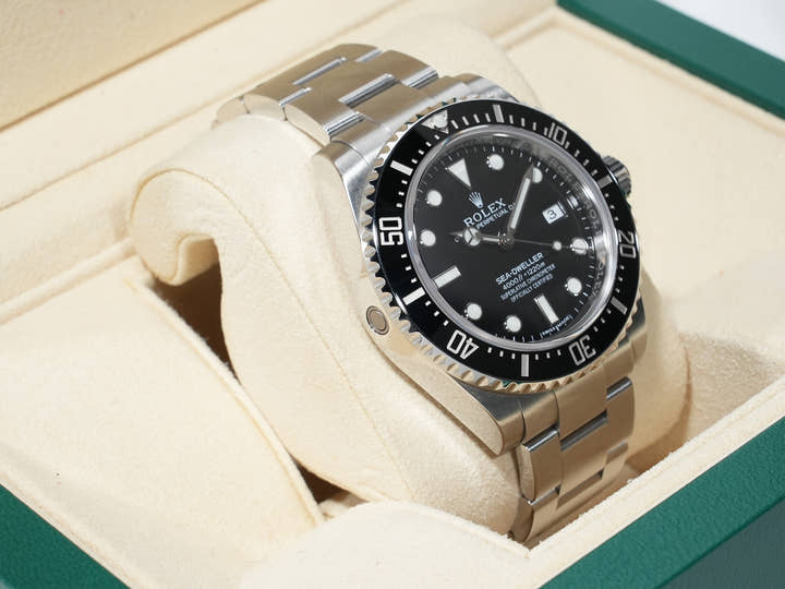 ロレックス シードゥエラー 4000 Ref.116600 ステンレススチール ブラック文字盤 中古 vcmsv66i