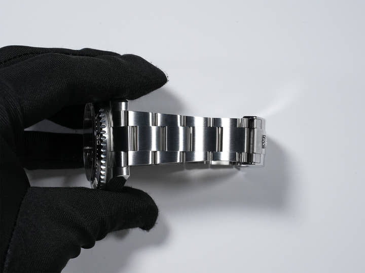 ロレックス シードゥエラー 4000 Ref.116600 ステンレススチール ブラック文字盤 中古 vcmsv66i