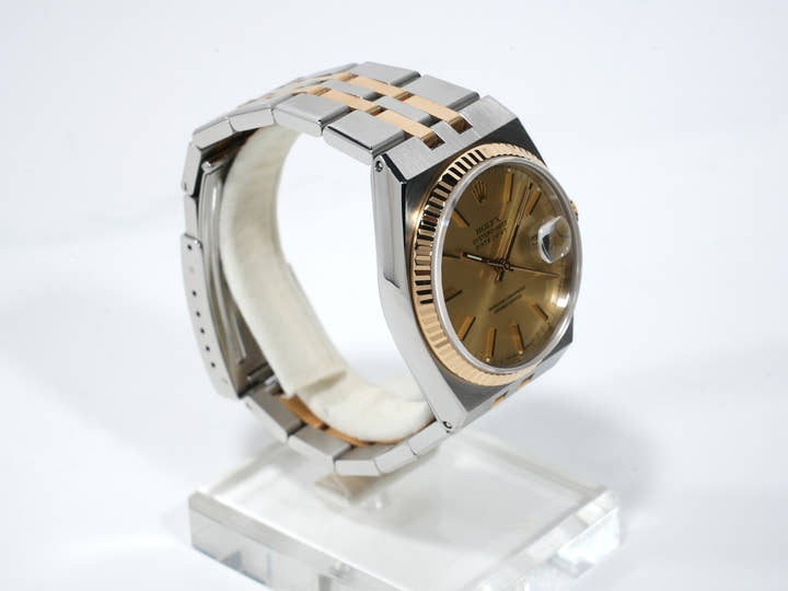 ロレックス デイトジャスト オイスタークォーツ Ref.17013 ステンレススチール/イエローゴールド シャンパン文字盤 オイスターブレスレット 中古 pan5vc7j