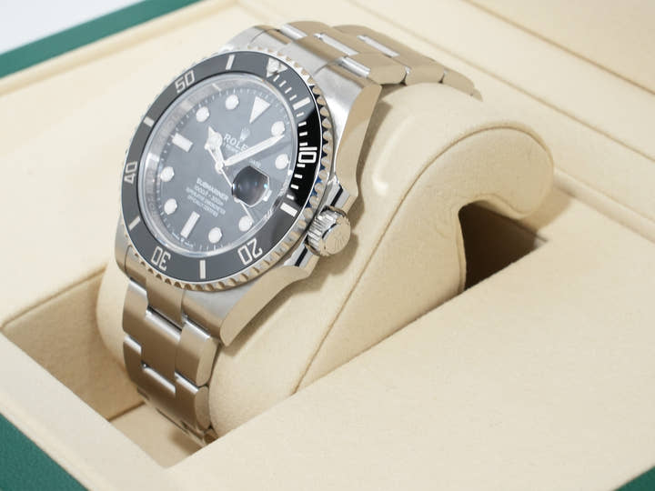 ロレックス サブマリーナー デイト Ref.126610LN ステンレススチール ブラック文字盤 未使用 5pfbt8nk