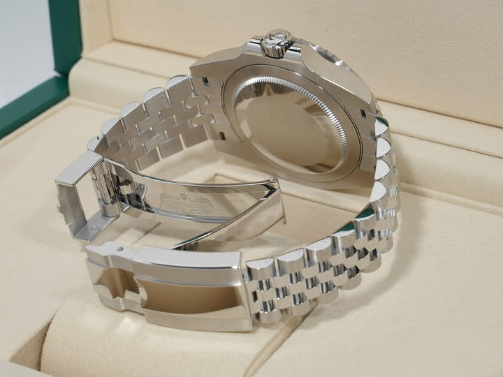 ロレックス GMTマスターII Ref.126710GRNR ステンレススチール ブラック文字盤 ジュビリーブレスレット 未使用 rtbna7ih