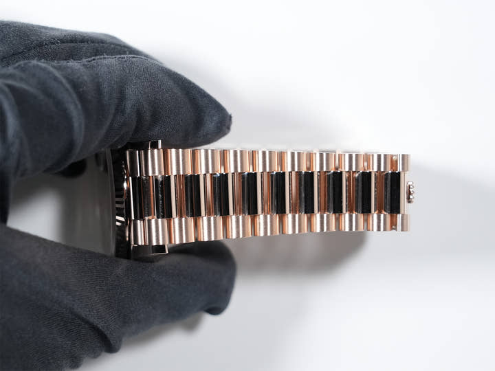 Rolex Day-Date 36 Ref. 128235 Everose Gold Blue-Green Dial Excellent Condition gyqhq4a7