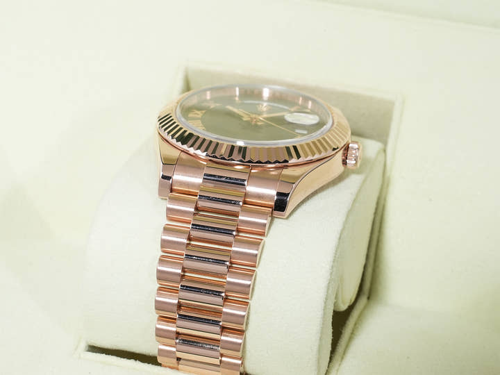 ロレックス デイデイトII Ref.218235 エバーローズゴールド チョコレート文字盤 美中古 osstmfaj
