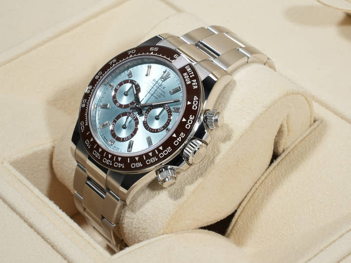 ロレックス デイトナ Ref.126506A プラチナ アイスブルーx11Pダイヤ文字盤 未使用 aeri8xcg