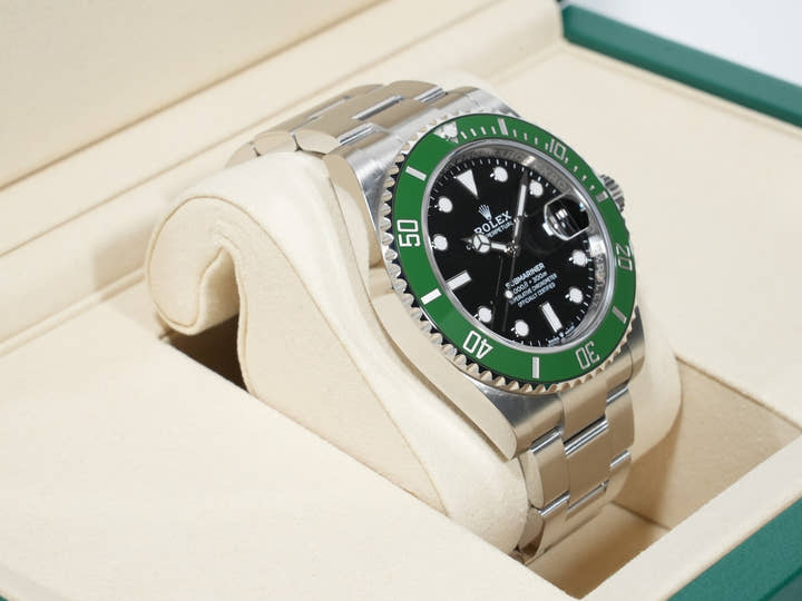ロレックス サブマリーナー デイト Ref.126610LV ステンレススチール ブラック文字盤 未使用 o6ug4gnh