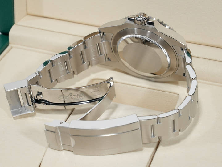 ロレックス サブマリーナー デイト Ref.126610LN ステンレススチール ブラック文字盤 未使用 9vqxcgg2