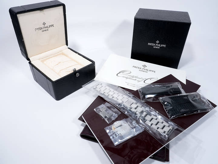 パテックフィリップ アクアノート ラージ Ref.5065A-001 ステンレススチール ブラック文字盤 中古 y2rupj98