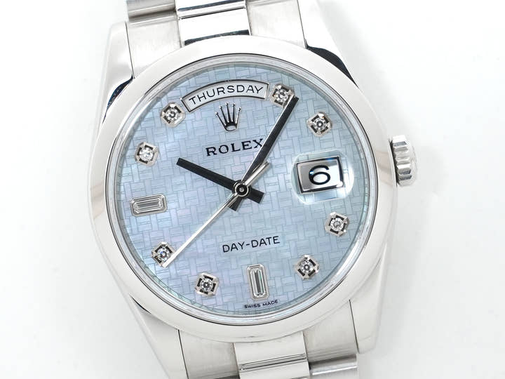 ロレックス デイデイト36 Ref.118206A プラチナ マザーオブパールx10Pダイヤ文字盤 中古 8texga9v
