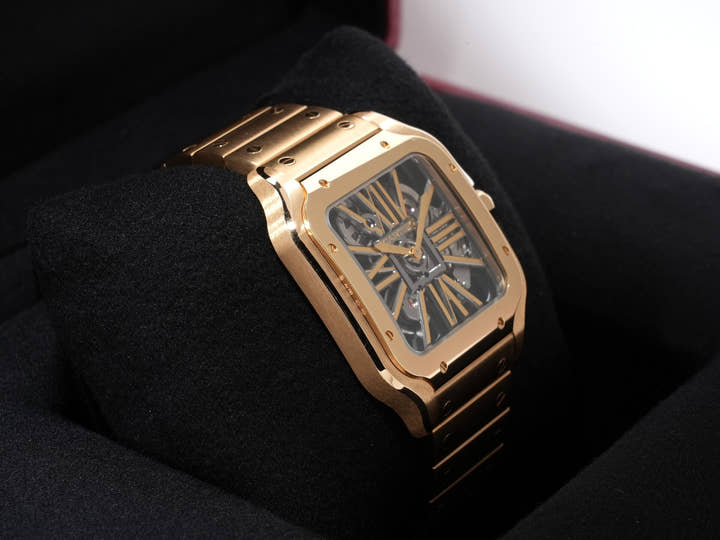 Cartier Santos de Cartier LM Ref. WHSA0042 Yellow Gold Skeleton Dial Excellent Condition Pre-Owned zey2gauv