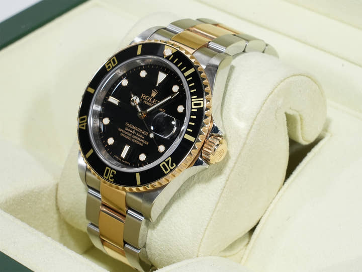 Pre-owned Rolex Submariner Date Ref. 16613LN Stainless Steel/Yellow Gold Black Dial qdtm9e8w