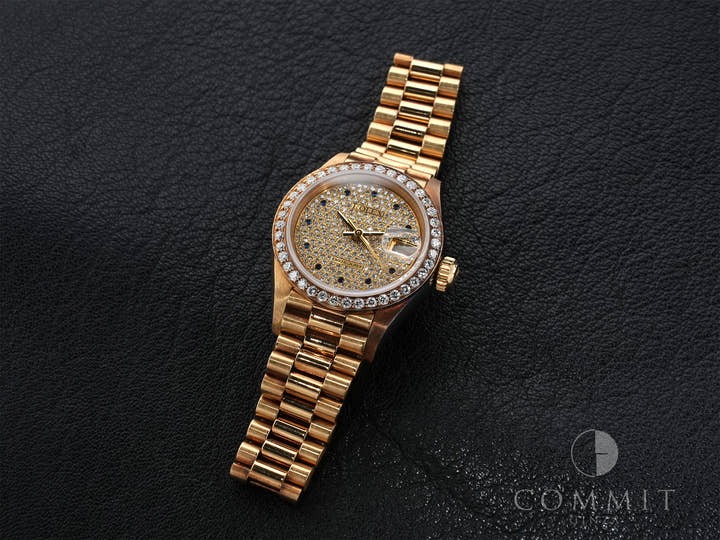 Pre-owned Rolex Datejust Ref. 69138 Yellow Gold with 11 Pave Diamonds and Sapphire Dial (r5c3vggt)