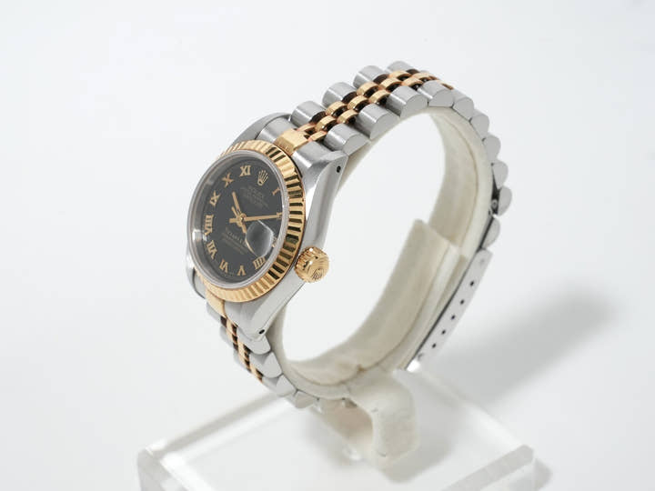 Pre-owned Rolex Datejust TIFFANY & CO. Ref. 69173 in Stainless Steel/Yellow Gold with Black Pyramid Roman Dial and Jubilee Bracelet (goeq3n8r)
