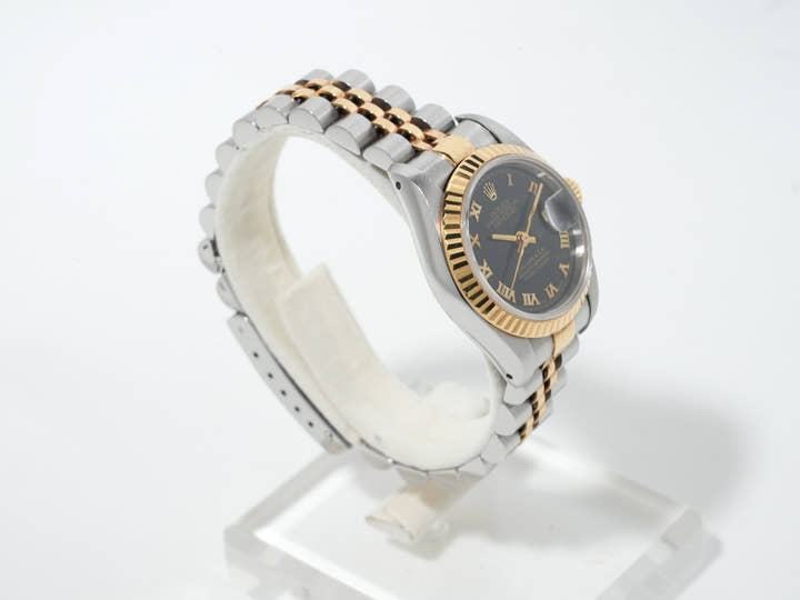 Pre-owned Rolex Datejust TIFFANY & CO. Ref. 69173 in Stainless Steel/Yellow Gold with Black Pyramid Roman Dial and Jubilee Bracelet (goeq3n8r)