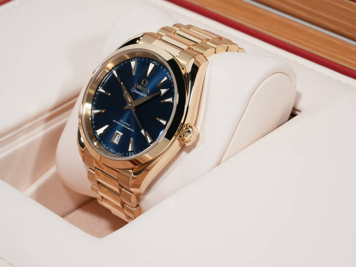 オメガ シーマスター アクアテラ 150M Ref.220.50.38.20.03.001 ムーンシャインゴールド ブルー文字盤 未使用 c82vwqsi