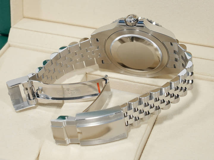 ロレックス GMTマスターII Ref.126710BLNR ステンレススチール ブラック文字盤 ジュビリーブレスレット 未使用 nucrs57k