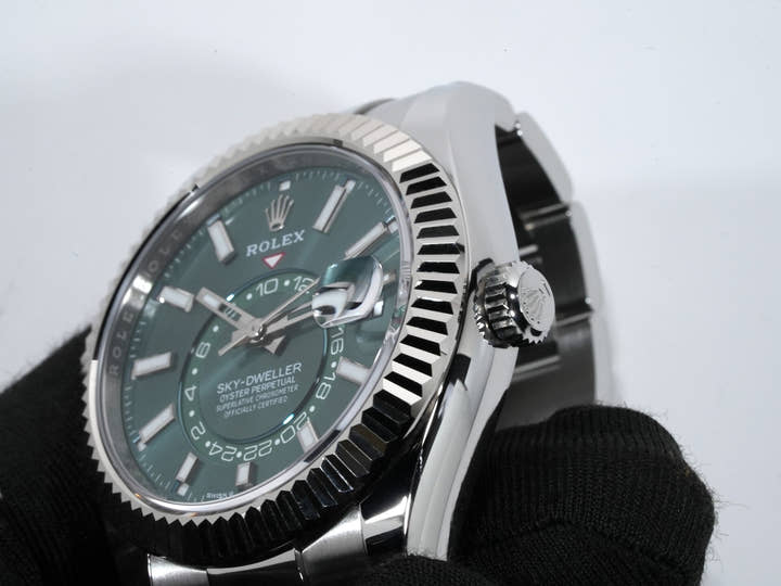 ロレックス スカイドゥエラー Ref.336934 ステンレススチール/ホワイトゴールド ミントグリーン文字盤 オイスターブレスレット 中古 v5uqv28u