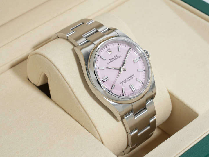 Rolex Oyster Perpetual 36 Ref. 126000 Stainless Steel Candy Pink Dial Unused 4jfi8a5g