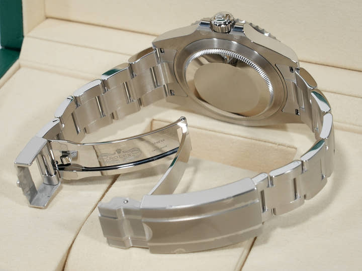 ロレックス サブマリーナー ノンデイト Ref.124060 ステンレススチール ブラック文字盤 未使用 29j4pxs2