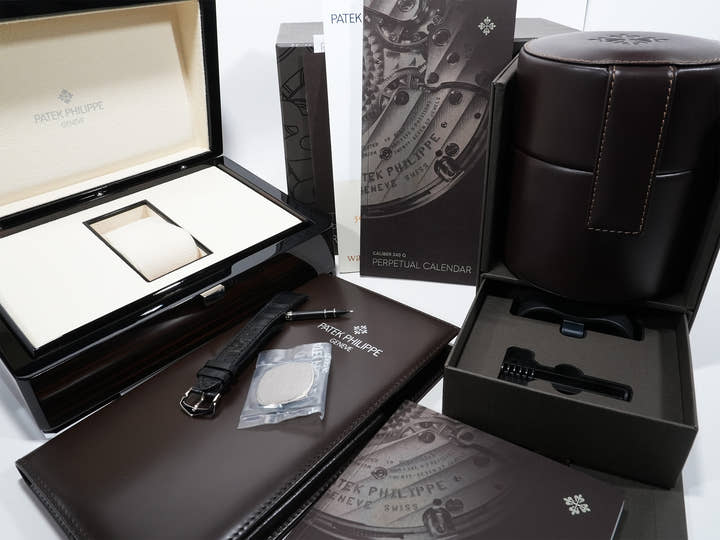 パテックフィリップ パーペチュアルカレンダー Ref.5940G-010 ホワイトゴールド ブラック文字盤 美品 32798o9y