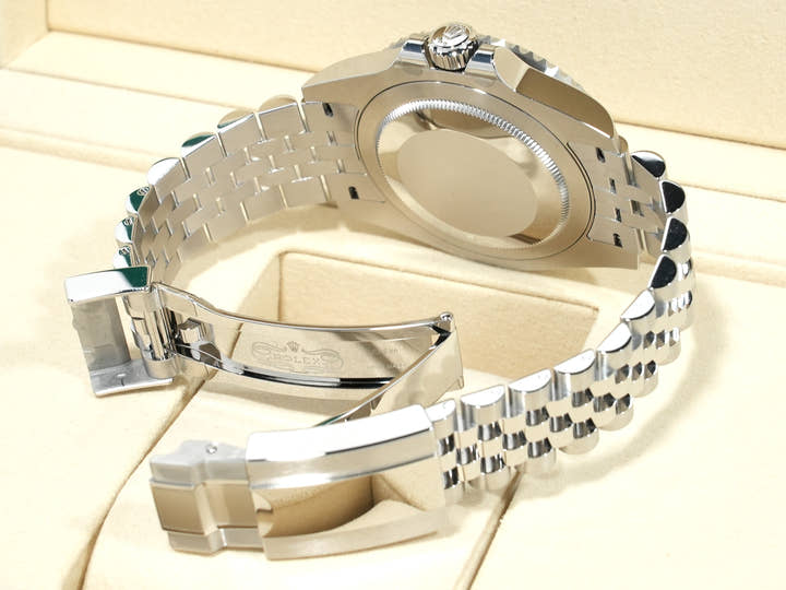 Rolex GMT-Master II Ref. 126710GRNR Stainless Steel Black Dial Jubilee Bracelet Unused o7h2p9sb