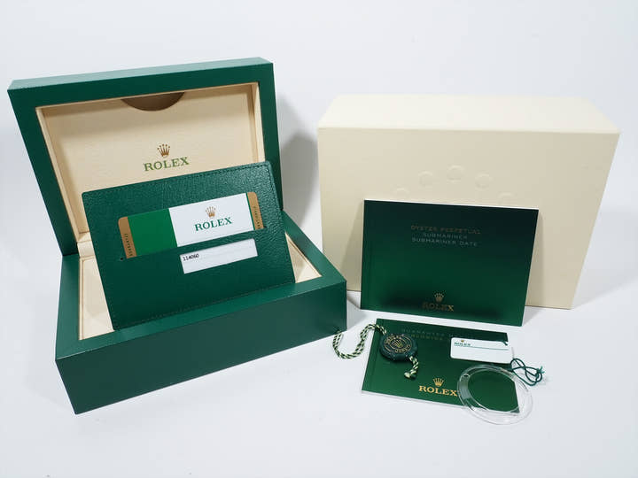 ロレックス サブマリーナー ノンデイト Ref.114060 ステンレススチール ブラック文字盤 未使用 czb6gxom