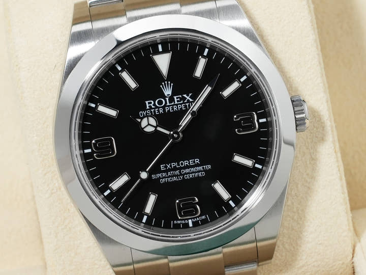 ロレックス エクスプローラーI 鏡面ブラックアウト Ref.214270 ステンレススチール ブラック文字盤 オイスターブレスレット 中古 5yh74i6w