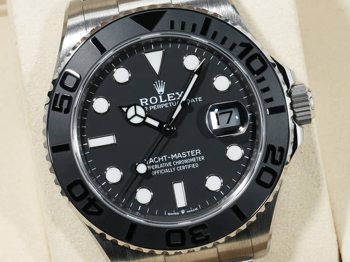 ロレックス ヨットマスター42 Ref.226627 RLXチタン ブラック文字盤 未使用 pfzxava9