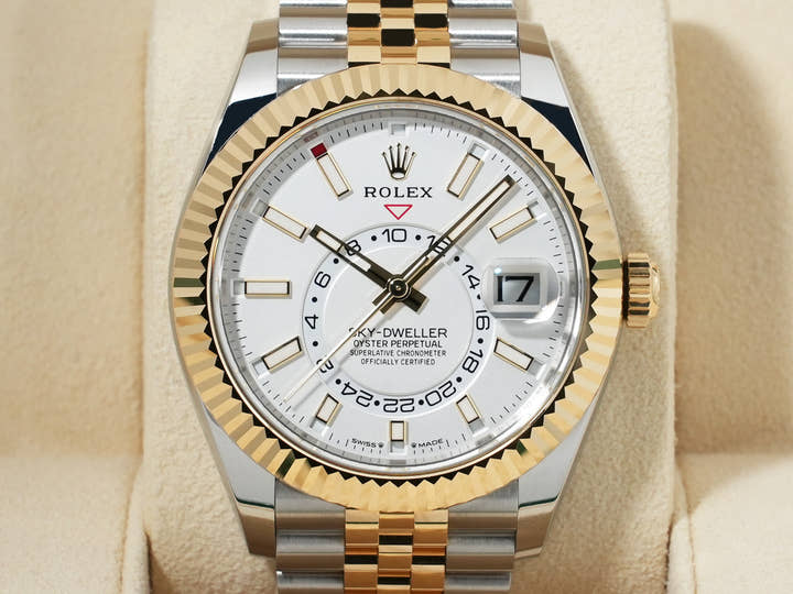 Rolex Sky-Dweller Ref. 336933 Stainless Steel/Yellow Gold White Dial Jubilee Bracelet Excellent Condition w827xcnt