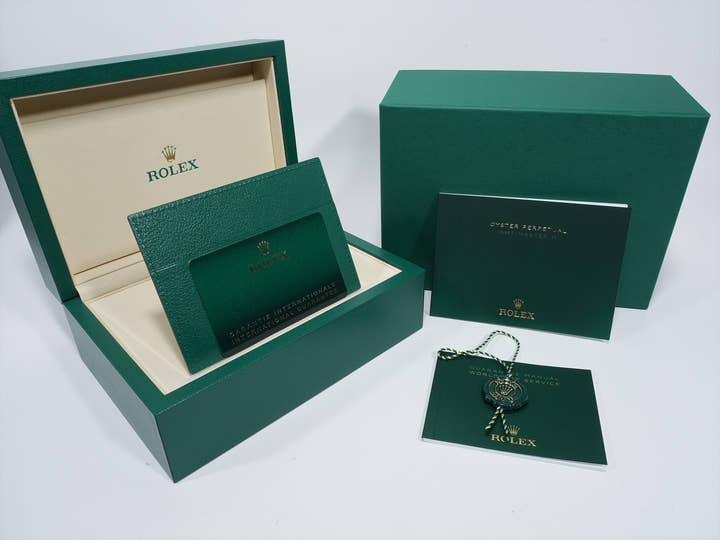 ロレックス GMTマスターII Ref.126720VTNR ステンレススチール ブラック文字盤 オイスターブレスレット 未使用 qvxm67by