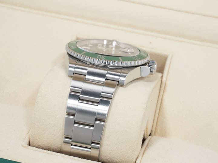 ロレックス サブマリーナー デイト Ref.126610LV ステンレススチール ブラック文字盤 中古 bwxjj3jq