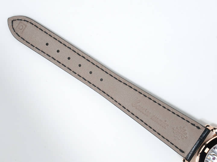 Patek Philippe Complications World Time Ref. 5110R-001 Rose Gold with Silver Dial, Excellent Condition ziy8jojw